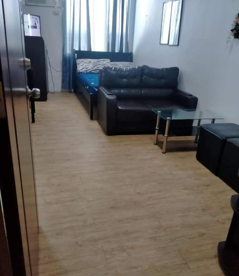 Room In Alabang Manila Eksteriør bilde